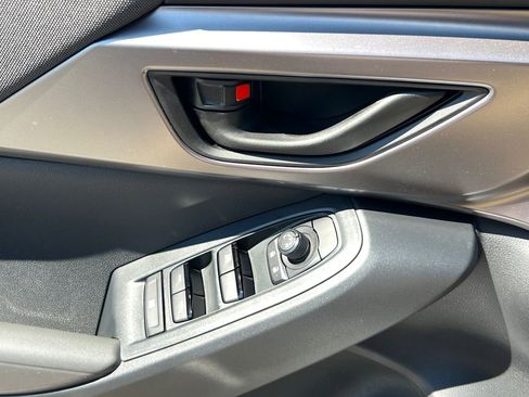 Certified 2025 Subaru Impreza 2.0i image 29