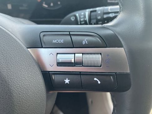 Used 2024 Hyundai Kona SEL AWD/4WD image 18