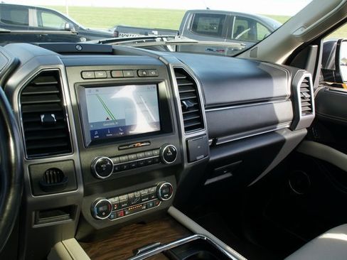 Used 2020 Ford Expedition Platinum image 21