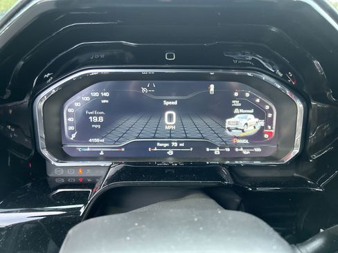 Used 2025 GMC Sierra 1500 Elevation image 23