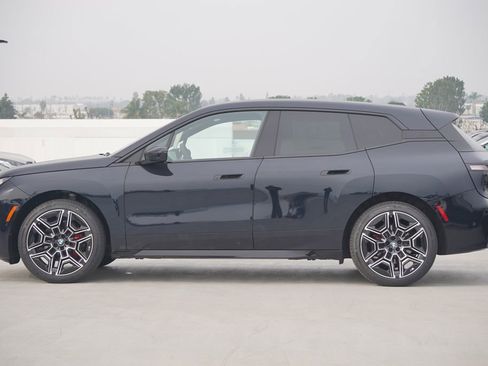New 2026 BMW iX xDrive45 w/ M Sport Package image 4