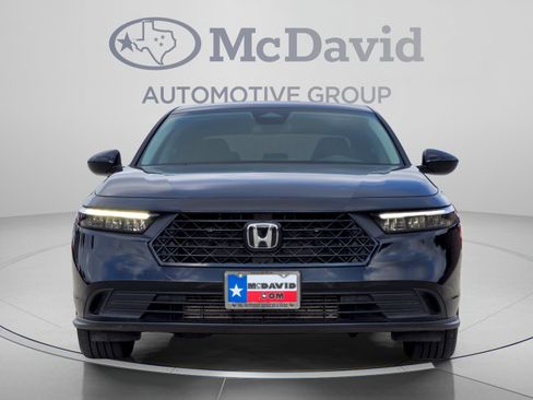 Certified 2025 Honda Accord LX image 8
