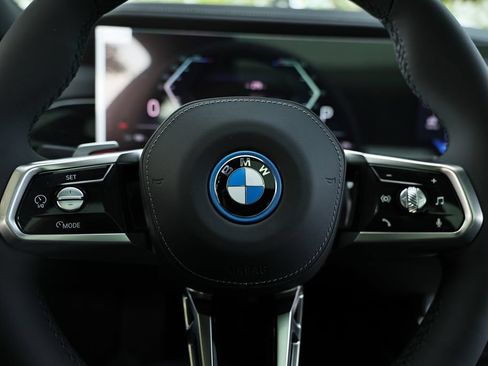 New 2026 BMW i7 xDrive60 AWD/4WD image 31