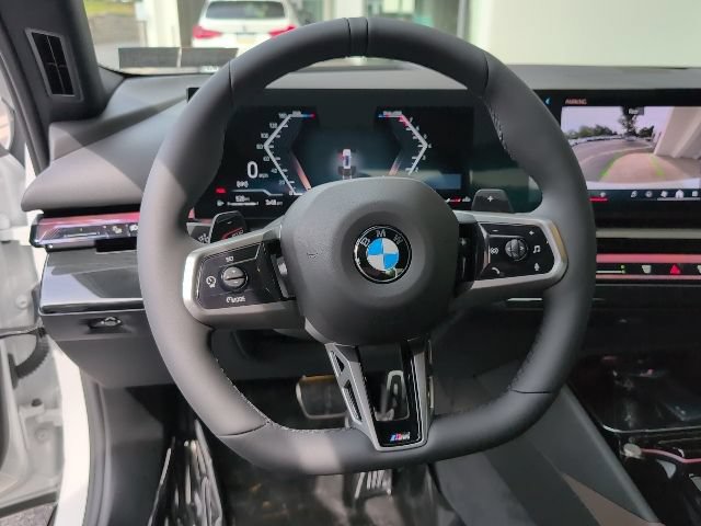 New 2027 BMW 530i xDrive w/ M Sport Package AWD/4WD image 18