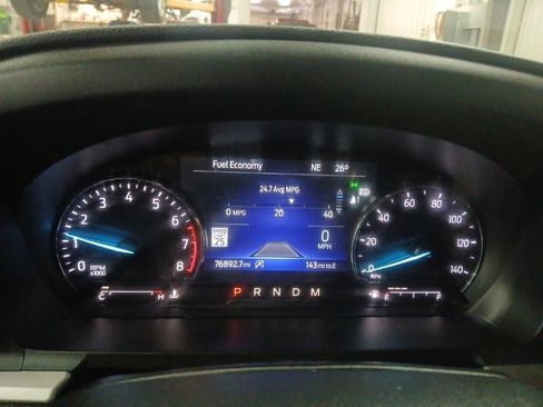 Used 2020 Ford Explorer XLT w/ Equipment Group 202A image 11