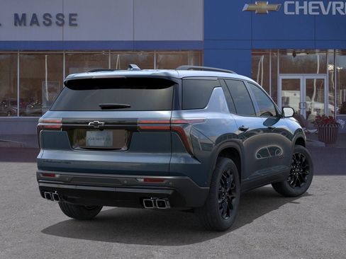 New 2026 Chevrolet Traverse LT w/ Midnight/Sport Edition image 4