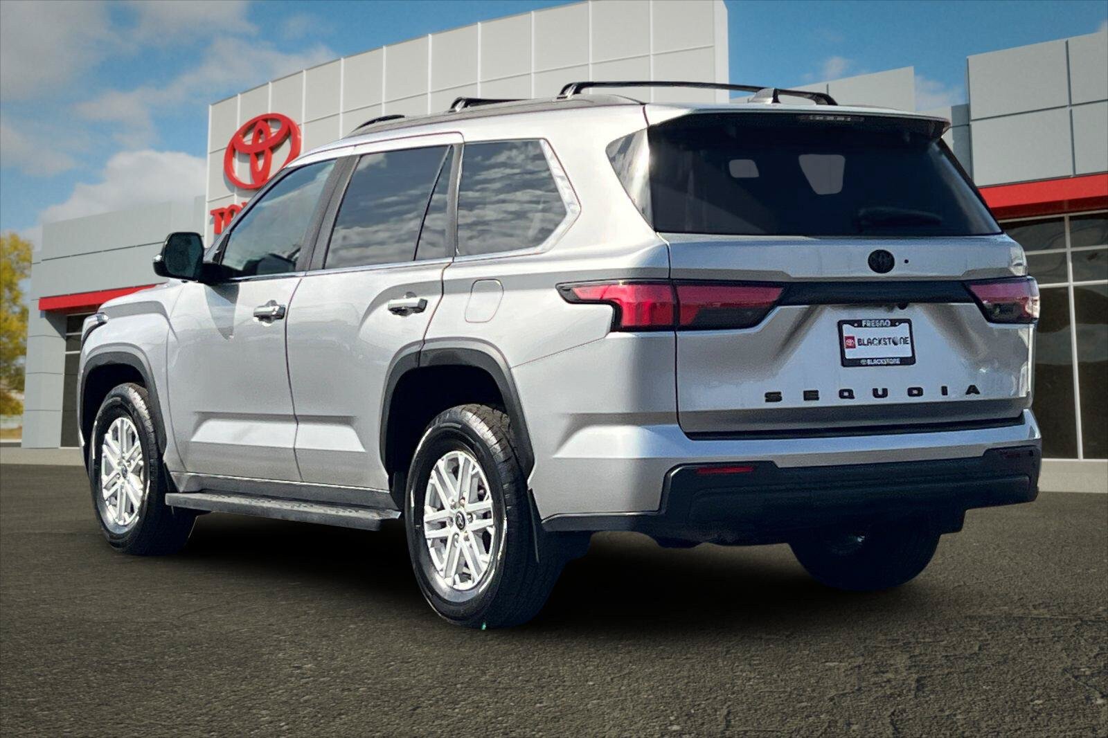 Certified 2024 Toyota Sequoia SR5 w/ SR5 Premium Package AWD/4WD image 5