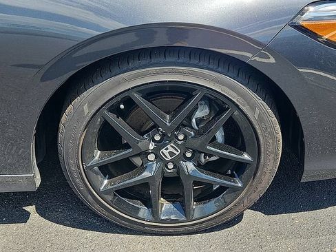Used 2025 Honda Civic Sport image 8