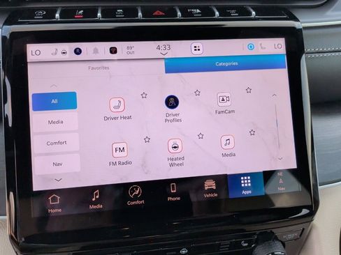 New 2025 Jeep Grand Cherokee L Limited image 31