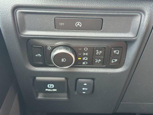 New 2025 Ford F150 Lariat w/ Equipment Group 501A Mid image 31