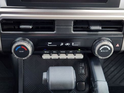 Used 2025 Toyota 4Runner SR5 AWD/4WD image 20