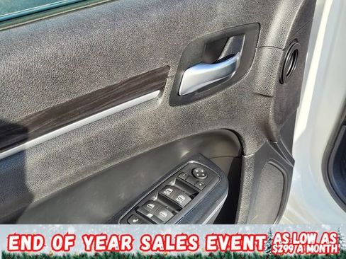 Used 2015 Chrysler 300 Limited w/ 300 Premium Group image 16