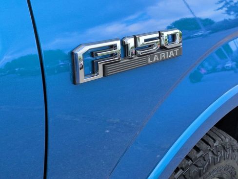 Used 2020 Ford F150 Lariat w/ Equipment Group 502A Luxury AWD/4WD image 29