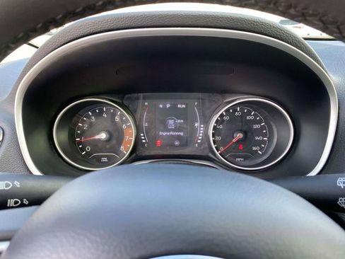 Used 2021 Jeep Compass Latitude w/ Sun and Sound Group image 25