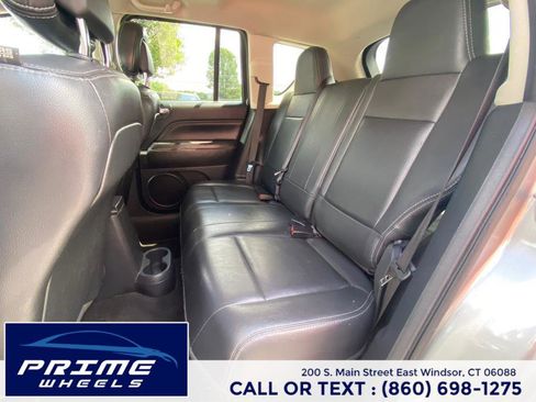 Used 2015 Jeep Compass High Altitude image 12