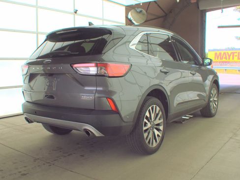 Used 2021 Ford Escape Titanium AWD/4WD image 8