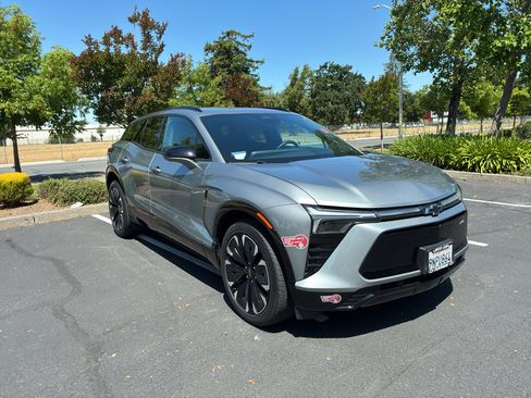Used 2024 Chevrolet Blazer EV RS AWD/4WD image 9