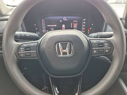 Used 2025 Honda Accord LX image 24