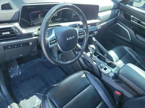 Used 2023 Kia Telluride S FWD image 19