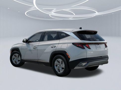 New 2026 Hyundai Tucson Blue SE FWD image 5