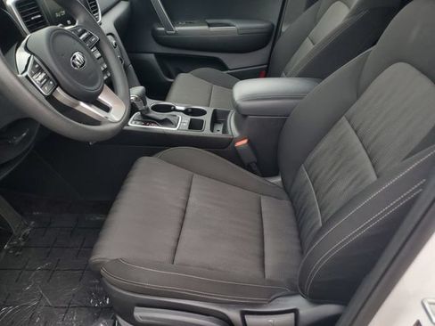 Used 2020 Kia Sportage LX FWD image 15