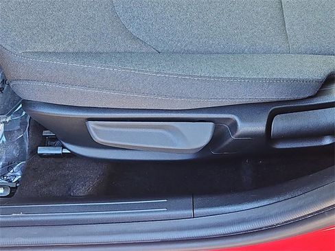 Certified 2025 Kia K4 LXS image 17