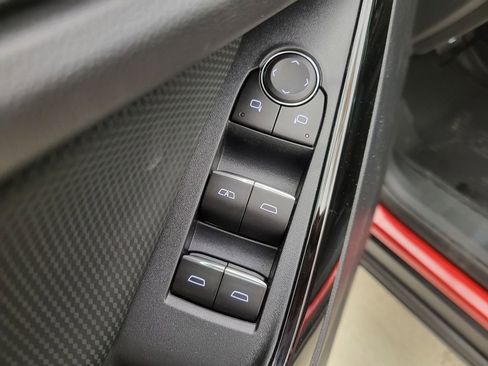 New 2026 Chevrolet Equinox RS w/ Convenience Package III image 34