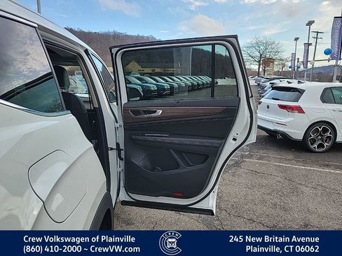 New 2026 Volkswagen Atlas SEL Premium R-Line image 46