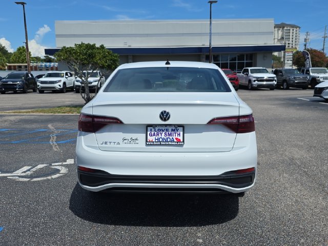 Used 2024 Volkswagen Jetta S FWD image 5