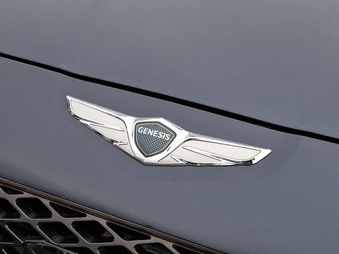 Certified 2023 Genesis G70 2.0T w/ Sport Prestige Package image 8