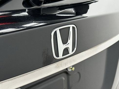 Used 2021 Honda HR-V EX-L image 27