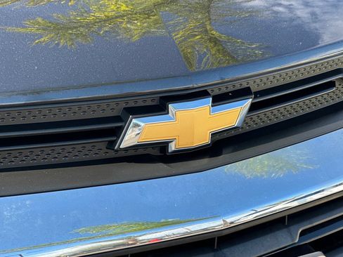 Used 2021 Chevrolet TrailBlazer LT w/ Convenience Package FWD image 37