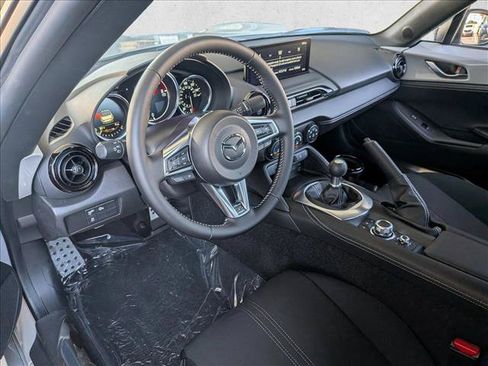 New 2026 MAZDA MX-5 Miata Club w/ Interior Package RWD image 3