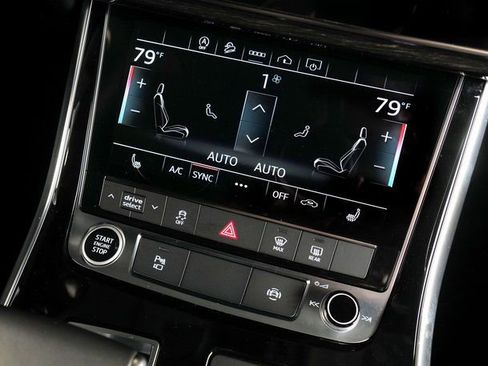 Certified 2025 Audi Q7 3.0T Premium w/ Convenience Package image 15