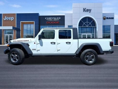 Used 2021 Jeep Gladiator Rubicon AWD/4WD image 2