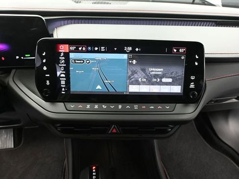 Used 2024 Dodge Charger R/T Scat Pack w/ Plus Group image 35