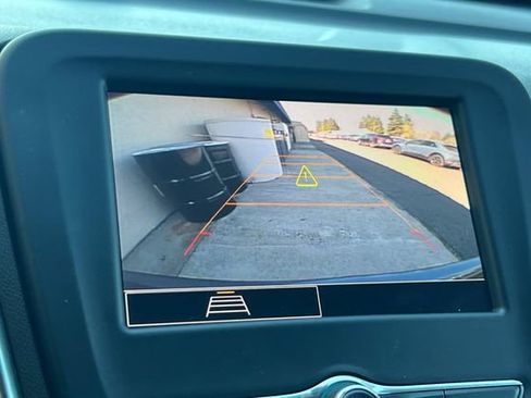 Used 2024 Chevrolet Equinox LT image 25