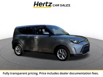 Used 2025 Kia Soul LX w/ LX Technology Package