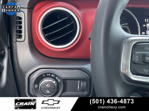Used 2023 Jeep Gladiator Rubicon image 12