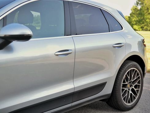 Used 2015 Porsche Macan S AWD/4WD image 26