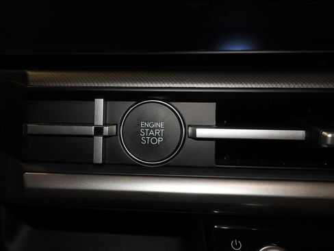 Used 2026 Hyundai Santa Fe SEL FWD image 15
