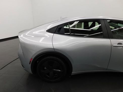 Used 2024 Toyota Prius Limited image 13
