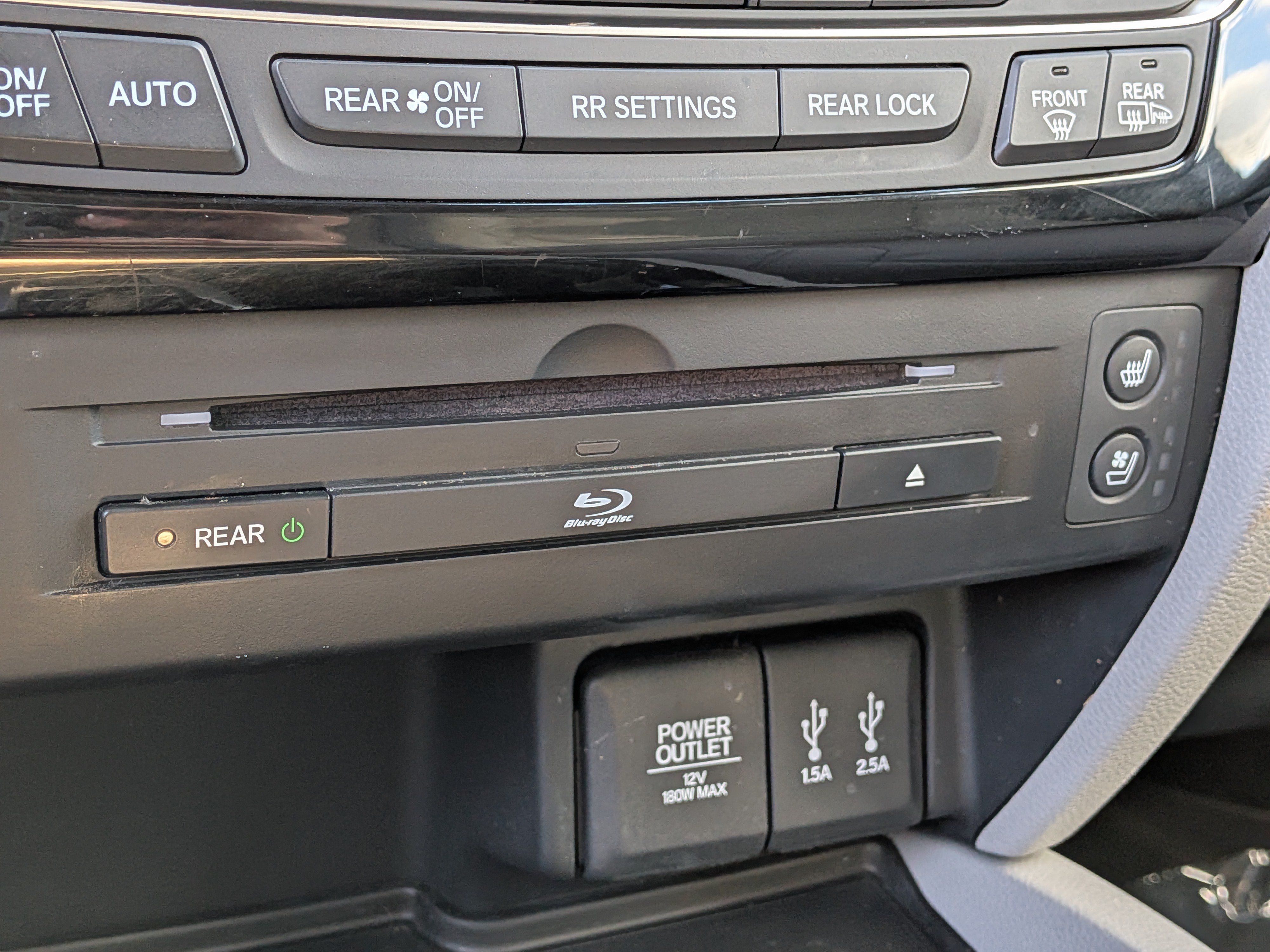 Used 2016 Honda Pilot Elite image 36