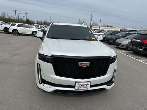 Used 2021 Cadillac Escalade ESV Sport Platinum image 26