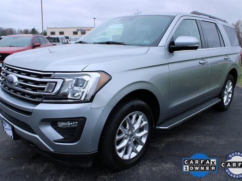 Used 2021 Ford Expedition XLT image 3