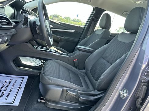 Used 2023 Chevrolet Bolt EUV LT w/ Driver Confidence Package FWD image 17