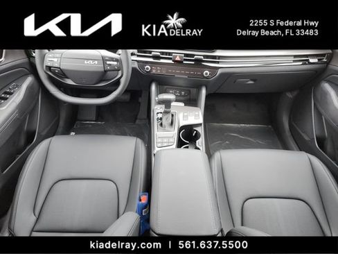 New 2026 Kia Sportage EX FWD image 11