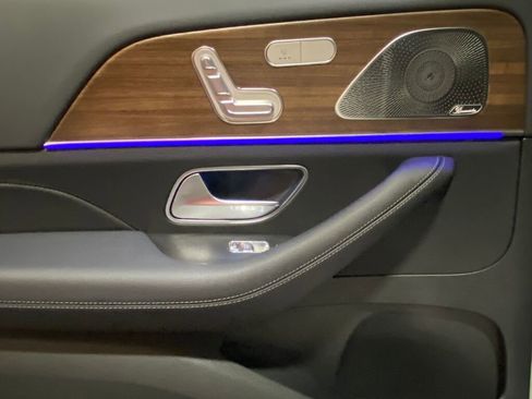 New 2026 Mercedes-Benz GLS 450 4MATIC image 18