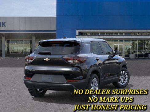 New 2026 Chevrolet TrailBlazer LS FWD image 4