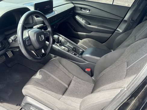 Used 2023 Honda Accord Sport image 14